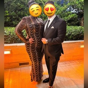 Worn once to a wedding.This dress was amazing. Received a ton of compliments